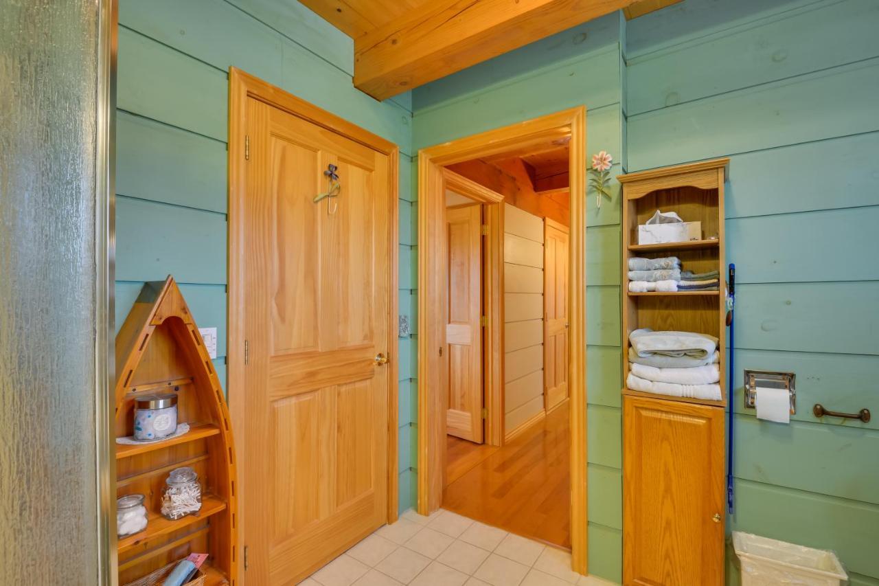 Warm And Cozy Clayton Cabin Near St Lawrence River! Exterior photo